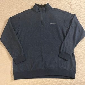 Columbia Pullover - GREAT condition